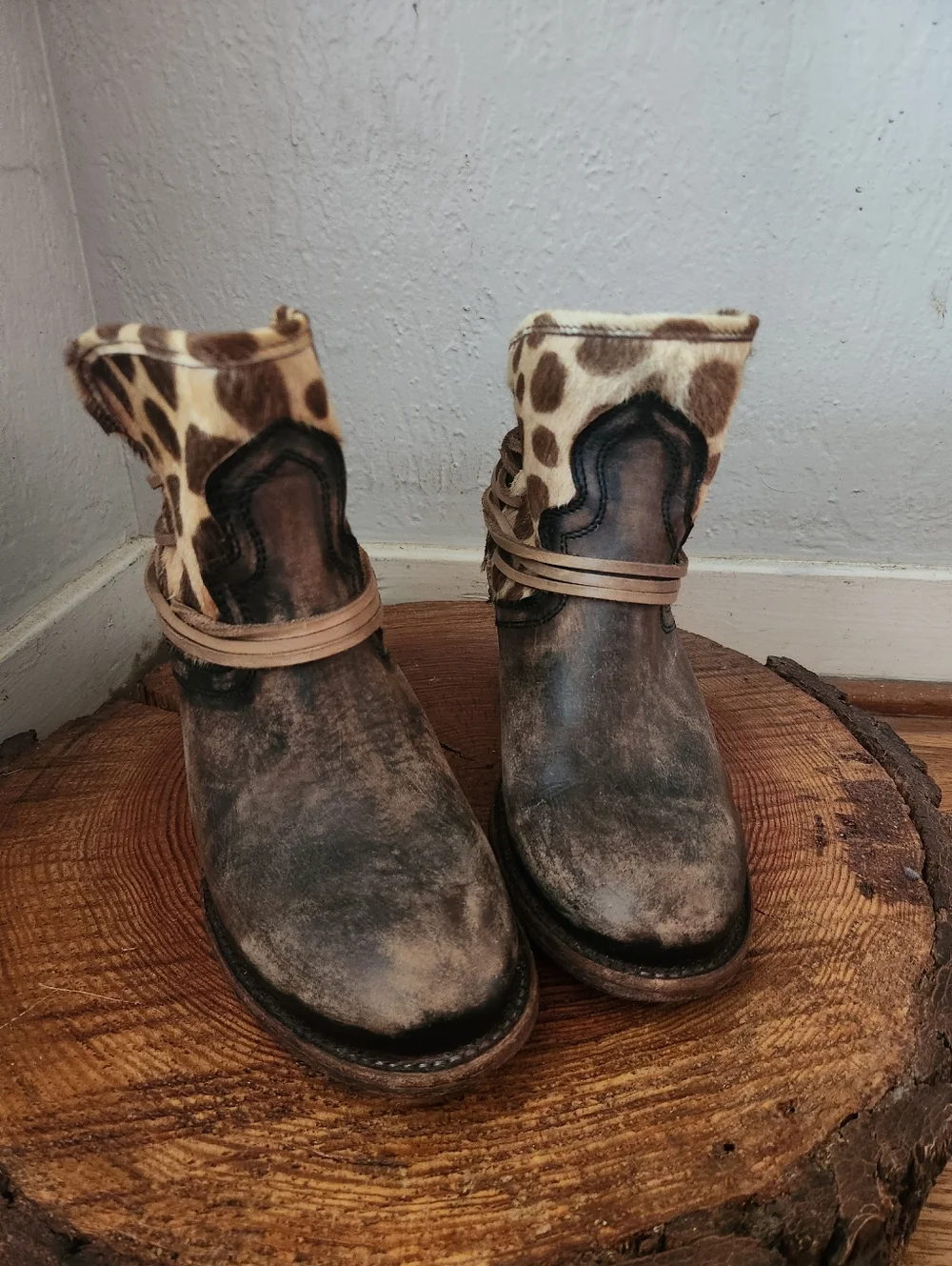 Freebird Casey Leopard Boots - Brown Size 7 - Picture 3 of 9